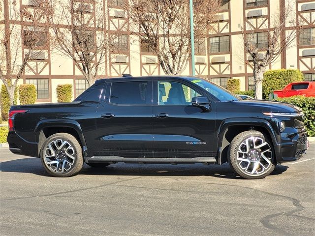 2024 Chevrolet Silverado EV RST
