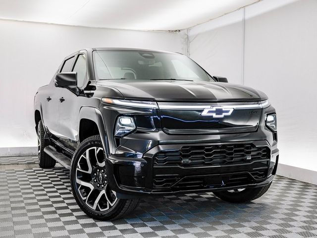 2024 Chevrolet Silverado EV RST