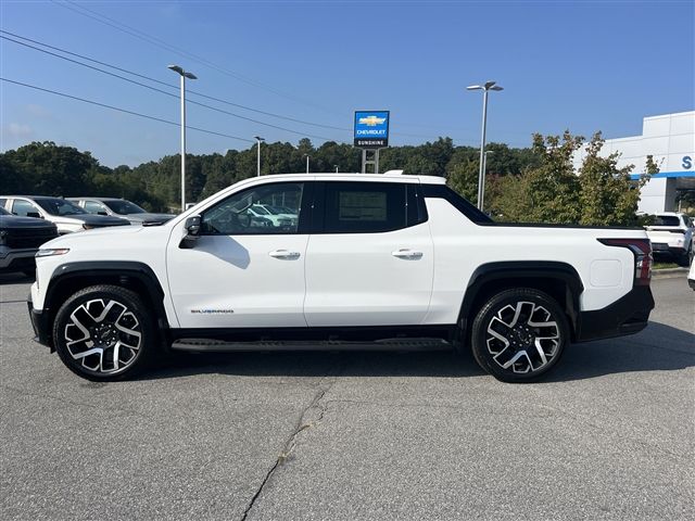 2024 Chevrolet Silverado EV RST