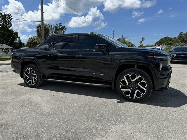 2024 Chevrolet Silverado EV RST