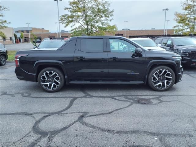 2024 Chevrolet Silverado EV RST