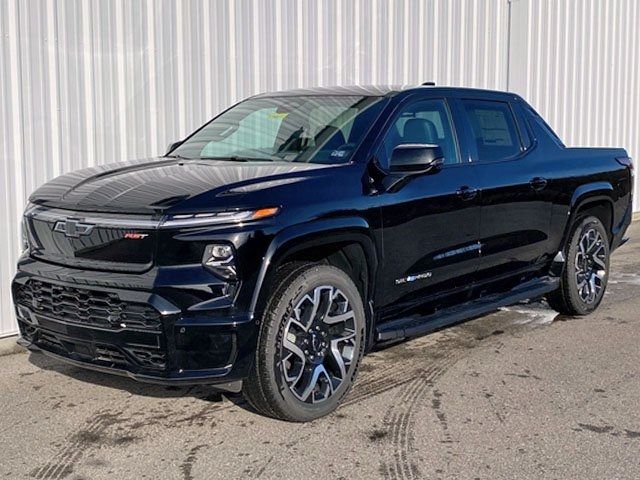 2024 Chevrolet Silverado EV RST