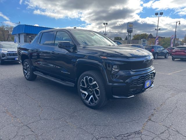 2024 Chevrolet Silverado EV RST