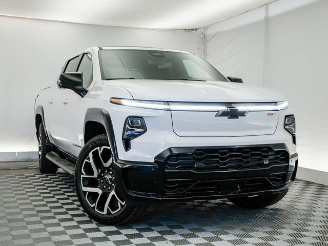 2024 Chevrolet Silverado EV RST