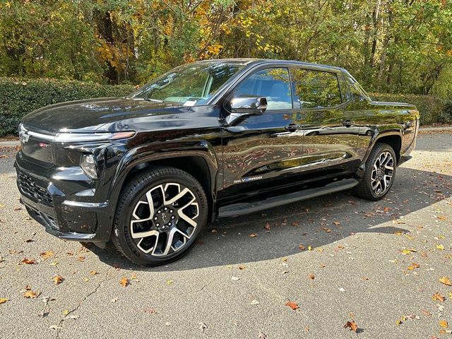 2024 Chevrolet Silverado EV RST