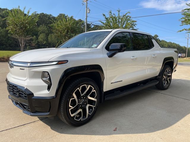 2024 Chevrolet Silverado EV RST