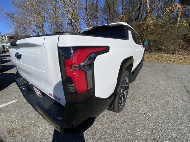 2024 Chevrolet Silverado EV RST