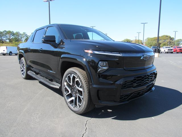 2024 Chevrolet Silverado EV RST