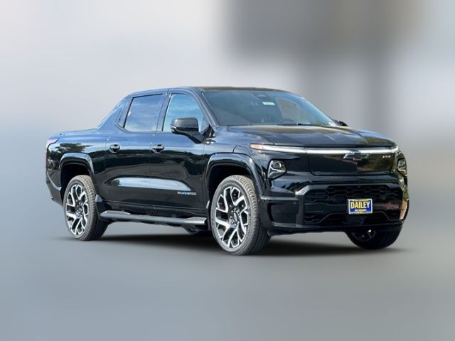 2024 Chevrolet Silverado EV RST