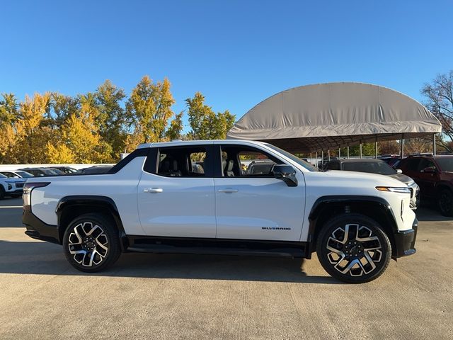 2024 Chevrolet Silverado EV RST