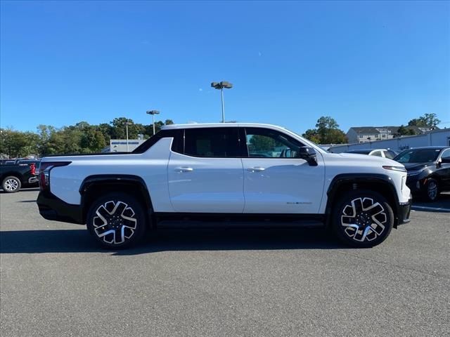 2024 Chevrolet Silverado EV RST