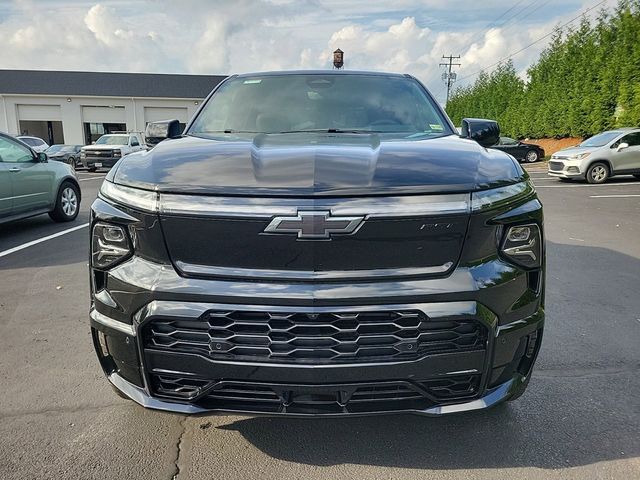 2024 Chevrolet Silverado EV RST