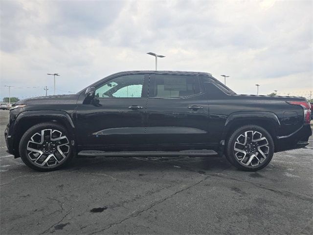 2024 Chevrolet Silverado EV RST