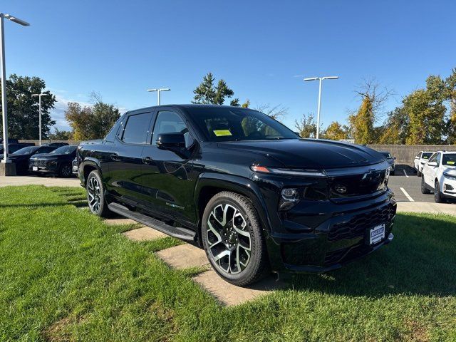 2024 Chevrolet Silverado EV RST