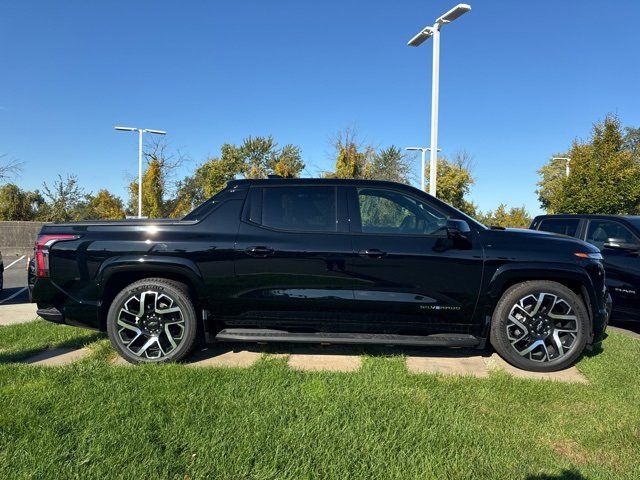 2024 Chevrolet Silverado EV RST