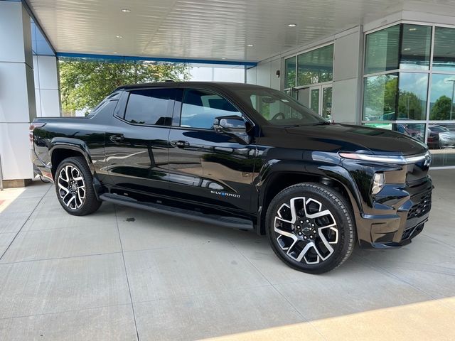2024 Chevrolet Silverado EV RST