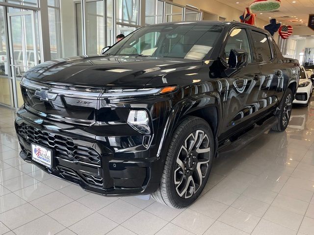 2024 Chevrolet Silverado EV RST