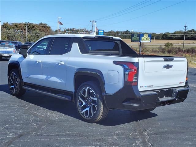 2024 Chevrolet Silverado EV RST