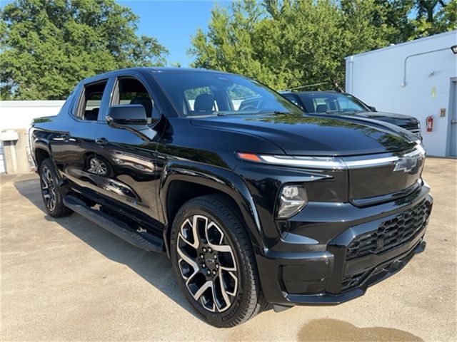 2024 Chevrolet Silverado EV RST