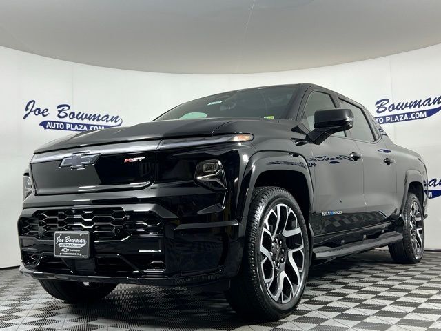 2024 Chevrolet Silverado EV RST