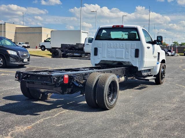 2024 Chevrolet Silverado MD Work Truck