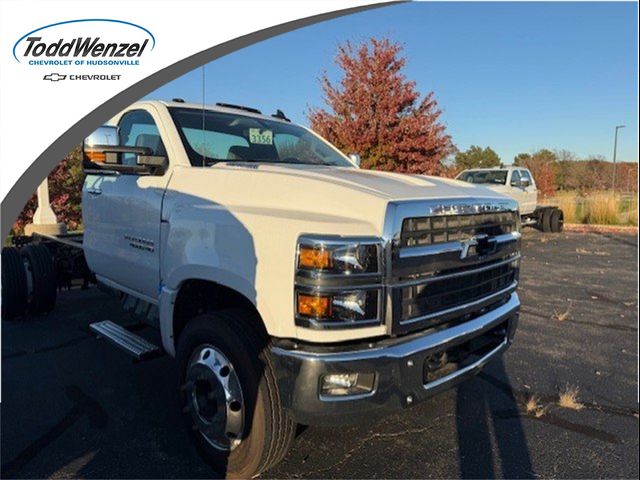 2024 Chevrolet Silverado MD Work Truck