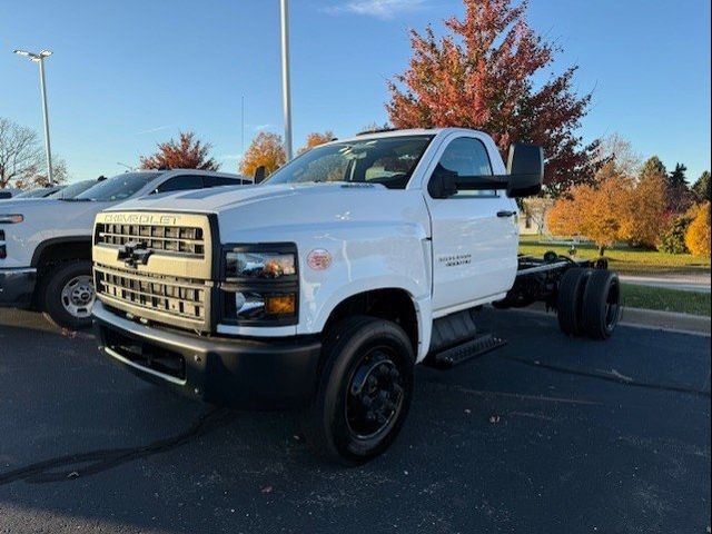 2024 Chevrolet Silverado MD Work Truck