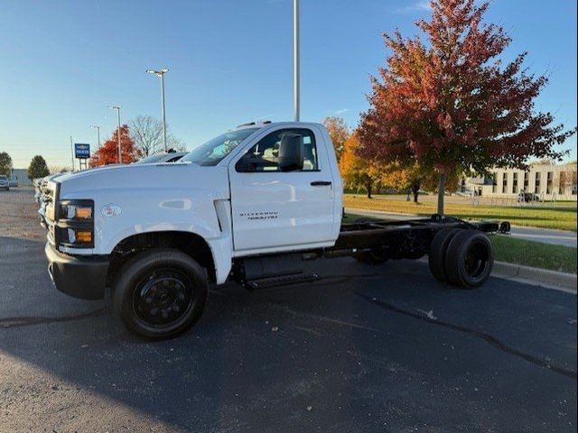 2024 Chevrolet Silverado MD Work Truck