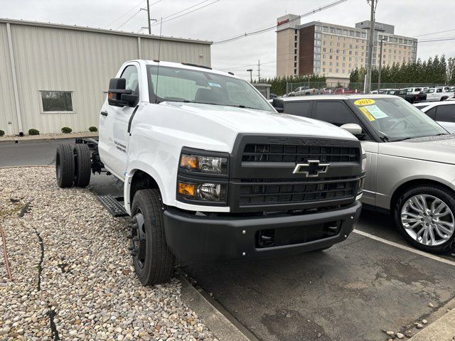 2024 Chevrolet Silverado MD Work Truck