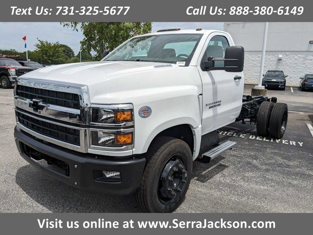 2024 Chevrolet Silverado MD Work Truck