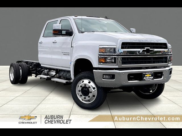 2024 Chevrolet Silverado MD LT