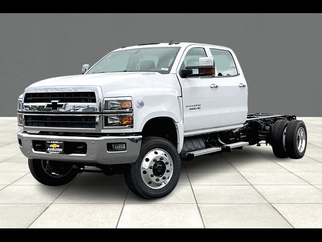 2024 Chevrolet Silverado MD LT