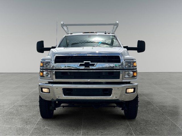 2024 Chevrolet Silverado MD LT