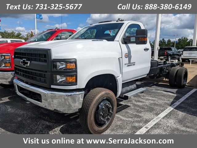 2024 Chevrolet Silverado MD LT