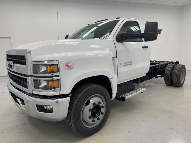 2024 Chevrolet Silverado MD Work Truck