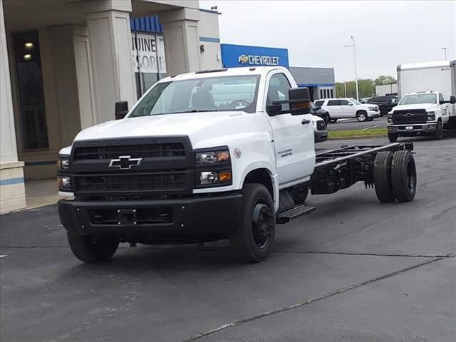 2024 Chevrolet Silverado MD Work Truck