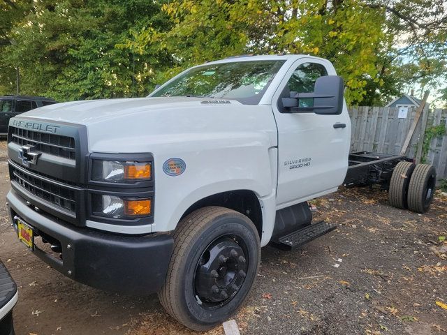 2024 Chevrolet Silverado MD Work Truck