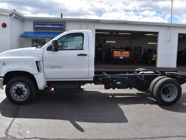 2024 Chevrolet Silverado MD Work Truck