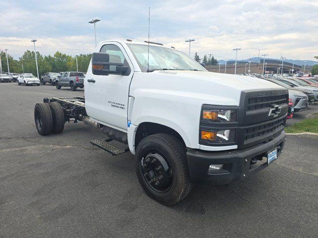 2024 Chevrolet Silverado MD Work Truck