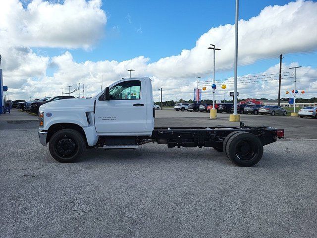 2024 Chevrolet Silverado MD Work Truck