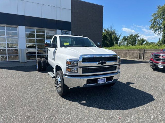 2024 Chevrolet Silverado MD Work Truck