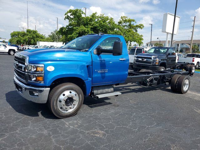 2024 Chevrolet Silverado MD Work Truck