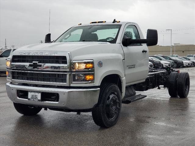 2024 Chevrolet Silverado MD Work Truck