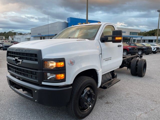 2024 Chevrolet Silverado MD Work Truck