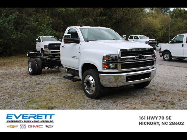 2024 Chevrolet Silverado MD Work Truck