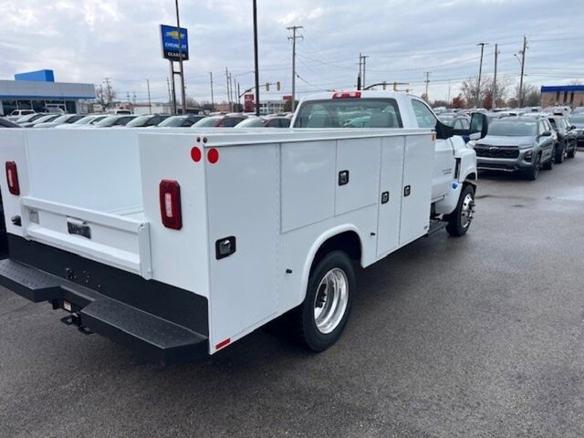 2024 Chevrolet Silverado MD Work Truck