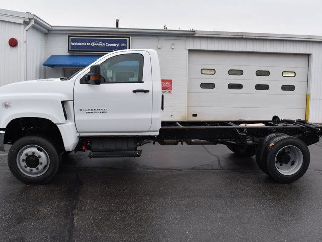 2024 Chevrolet Silverado MD Work Truck