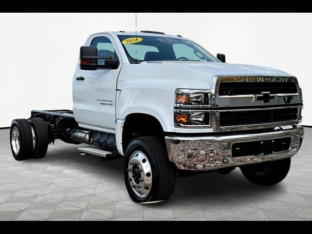 2024 Chevrolet Silverado MD Work Truck