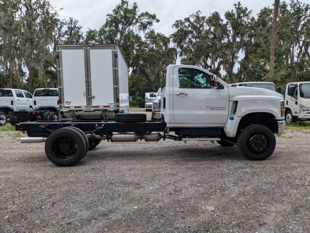 2024 Chevrolet Silverado MD Work Truck