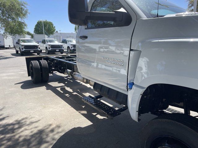 2024 Chevrolet Silverado MD Work Truck